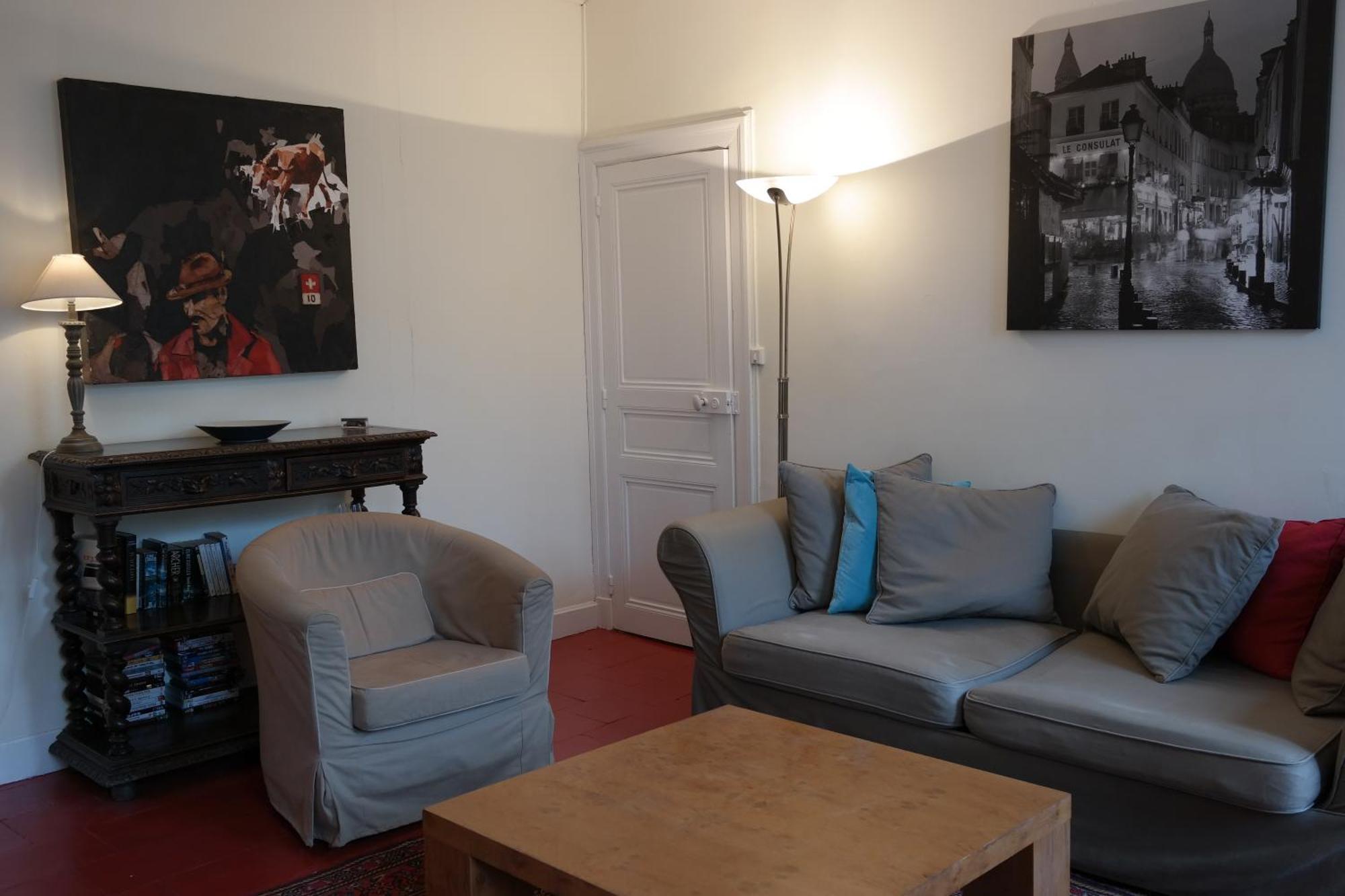 Penthouse Overlooking Place Carnot Carcassonne
